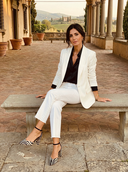Zebra Trend – Pump mit verstellbarem Riemchen